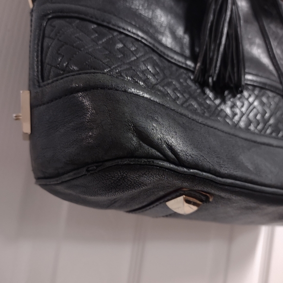 L.A.M.B. - Picture 4 of 16